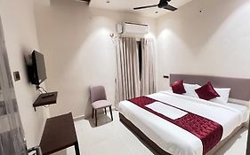 Hotel Gmr Pearls